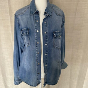 Women's Q2 Unique Denim, Denim Button Down Jacket - Sz. XL